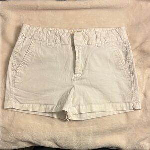 GAP Women's Cream Cargo Shorts